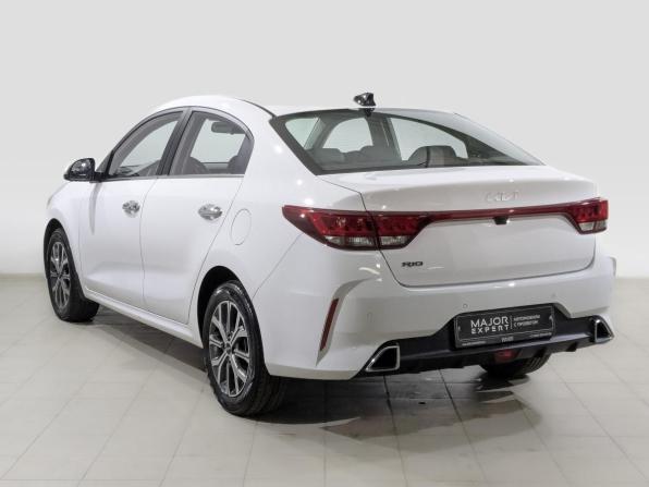 Kia Rio IV Рестайлинг с пробегом 2021 года, цена 1 650 000 рублей, 68826 км, седан, Автокод Объявления