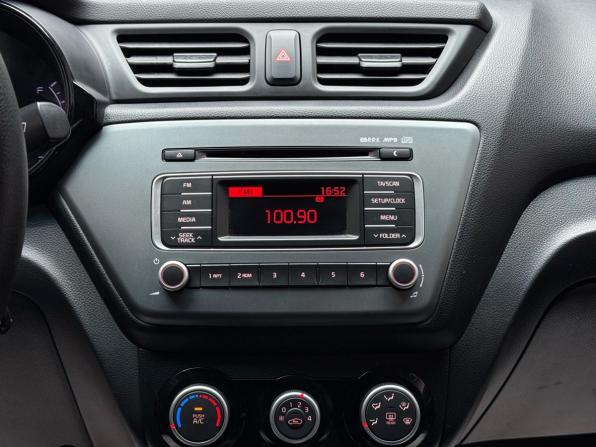 Kia Rio III Рестайлинг с пробегом 2015 года, цена 1 129 000 рублей, 106178 км, седан, Автокод Объявления