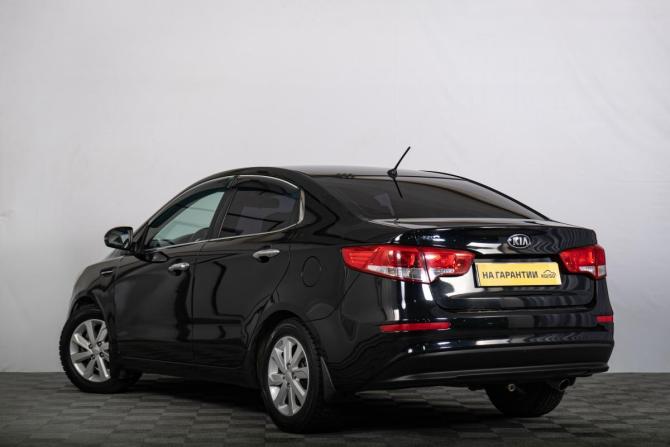 Kia Rio III Рестайлинг с пробегом 2016 года, цена 1 089 000 рублей, 68000 км, седан, Автокод Объявления