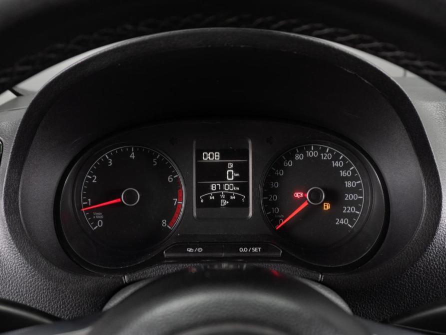 Volkswagen Polo V Рестайлинг Тюмень  - изображение 13