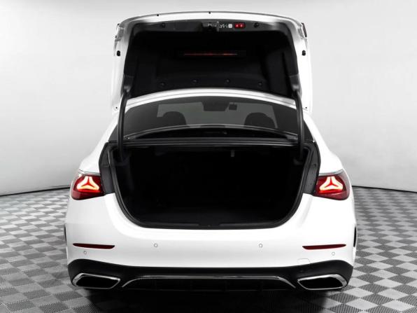 Mercedes-Benz E-Класс VI (W214 S214) с пробегом 2024 года, цена 7 950 000 рублей, 12500 км, седан, Автокод Объявления