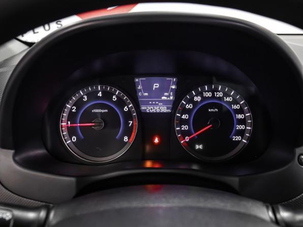 Hyundai Solaris I с пробегом 2012 года, цена 849 000 рублей, 202698 км, хэтчбек, Автокод Объявления