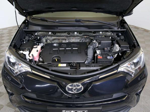 Toyota RAV4 IV (XA40) Рестайлинг с пробегом 2017 года, цена 2 435 000 рублей, 60000 км, внедорожник, Автокод Объявления
