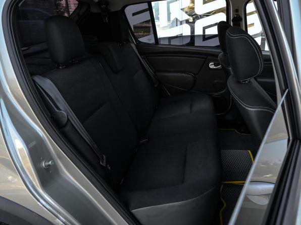 Renault Sandero I с пробегом 2012 года, цена 750 000 рублей, 116734 км, хэтчбек, Автокод Объявления