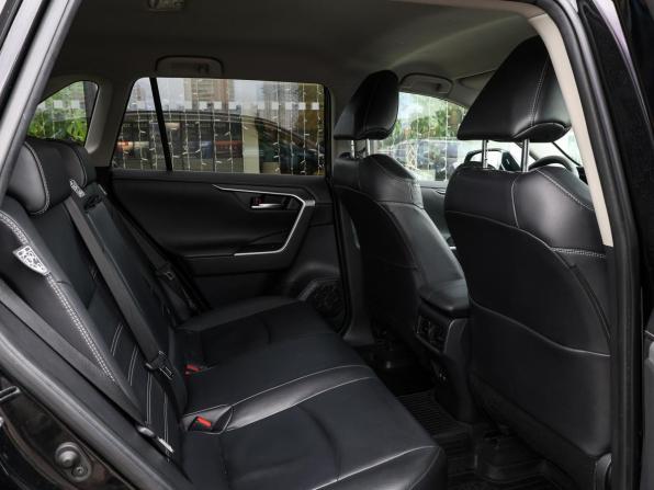 Toyota RAV4 V (XA50) с пробегом 2020 года, цена 3 398 000 рублей, 105349 км, внедорожник, Автокод Объявления
