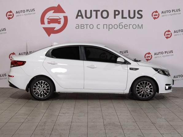Kia Rio III Рестайлинг с пробегом 2015 года, цена 945 000 рублей, 138100 км, седан, Автокод Объявления