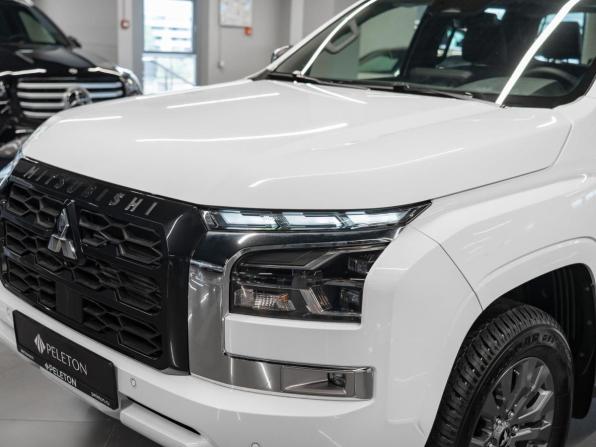 Mitsubishi L200 VI с пробегом 2025 года, цена 5 400 000 рублей, 50 км, пикап, Автокод Объявления