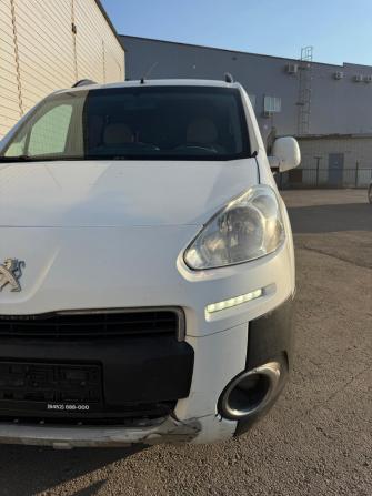 Peugeot Partner II Рестайлинг с пробегом 2014 года, цена 487 000 рублей, 274219 км, минивэн, Автокод Объявления