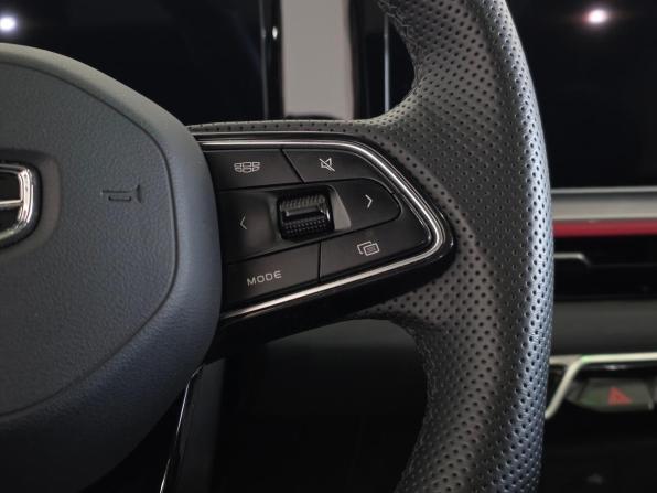 Geely Coolray I Рестайлинг с пробегом 2024 года, цена 2 198 000 рублей, 22742 км, внедорожник, Автокод Объявления
