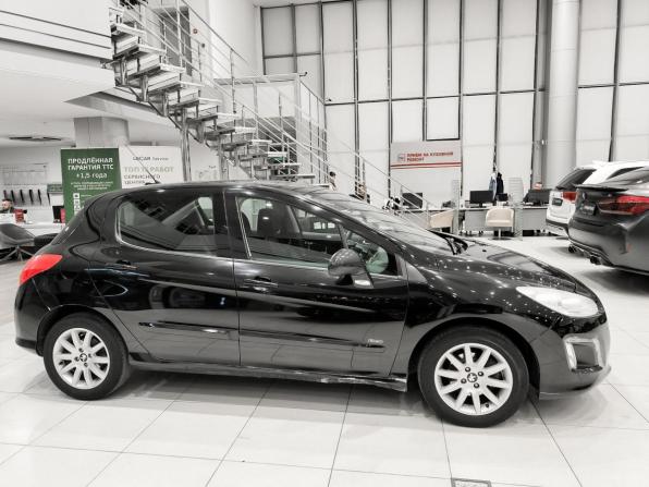 Peugeot 308 I Рестайлинг с пробегом 2011 года, цена 550 000 рублей, 107000 км, хэтчбек, Автокод Объявления