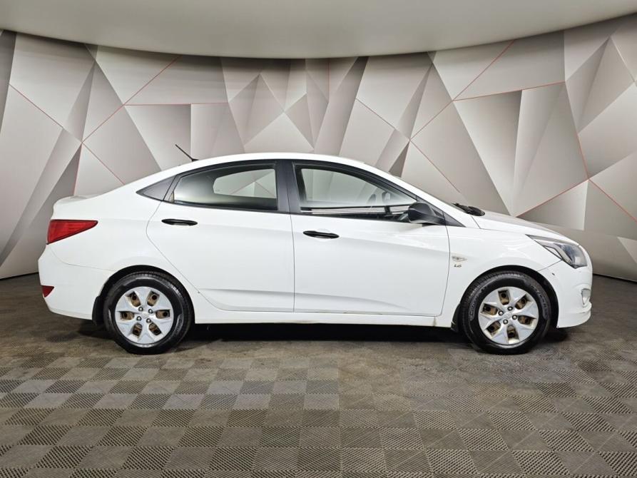 Hyundai Solaris I Москва  - изображение 5