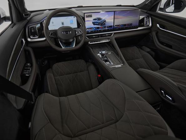 Geely Monjaro I Рестайлинг 2 с пробегом 2025 года, цена 4 350 000 рублей, 58 км, внедорожник, Автокод Объявления