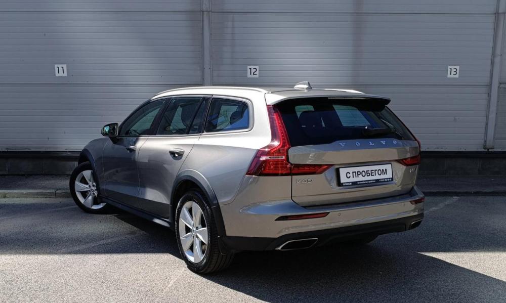 Volvo V60 Cross Country II Санкт-Петербург  - изображение 7
