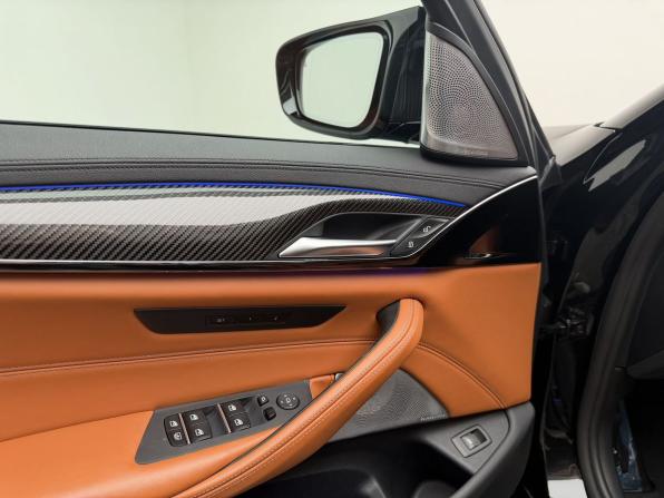 BMW M5 VI (F90) Рестайлинг с пробегом 2021 года, цена 14 350 000 рублей, 26255 км, седан, Автокод Объявления