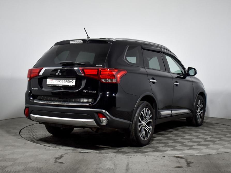 Mitsubishi Outlander III Рестайлинг 2 Санкт-Петербург  - изображение 5