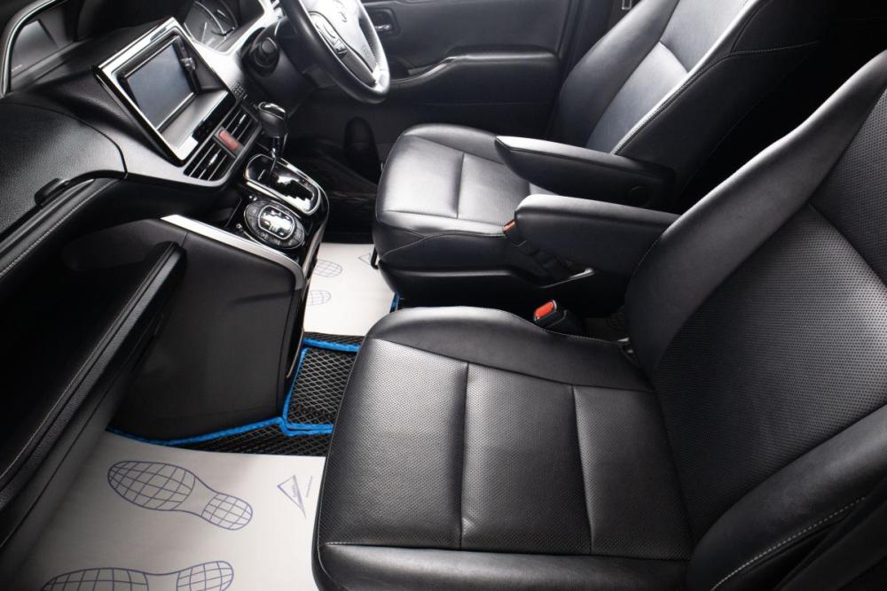 Toyota Esquire I Оренбург  - изображение 19