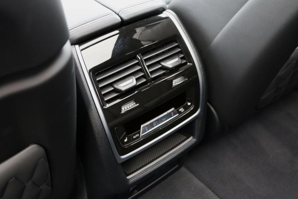 BMW X7 I (G07) Рестайлинг Тюмень  - изображение 14