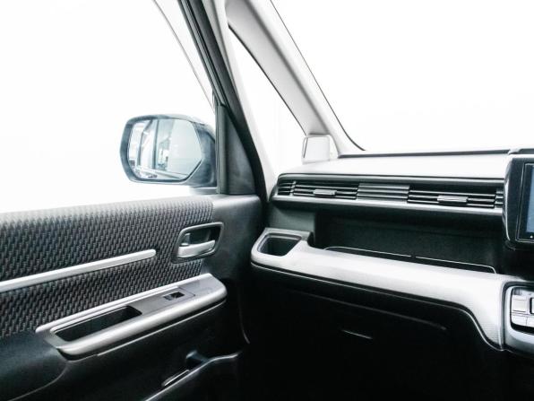Honda Stepwgn V с пробегом 2015 года, цена 1 650 000 рублей, 176789 км, минивэн, Автокод Объявления