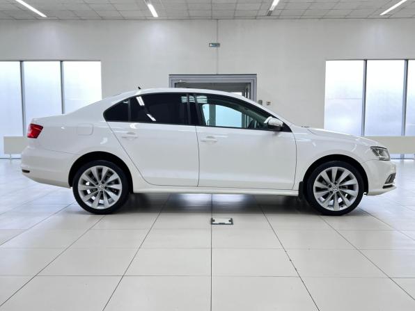 Volkswagen Jetta VI Рестайлинг с пробегом 2015 года, цена 980 000 рублей, 203323 км, седан, Автокод Объявления