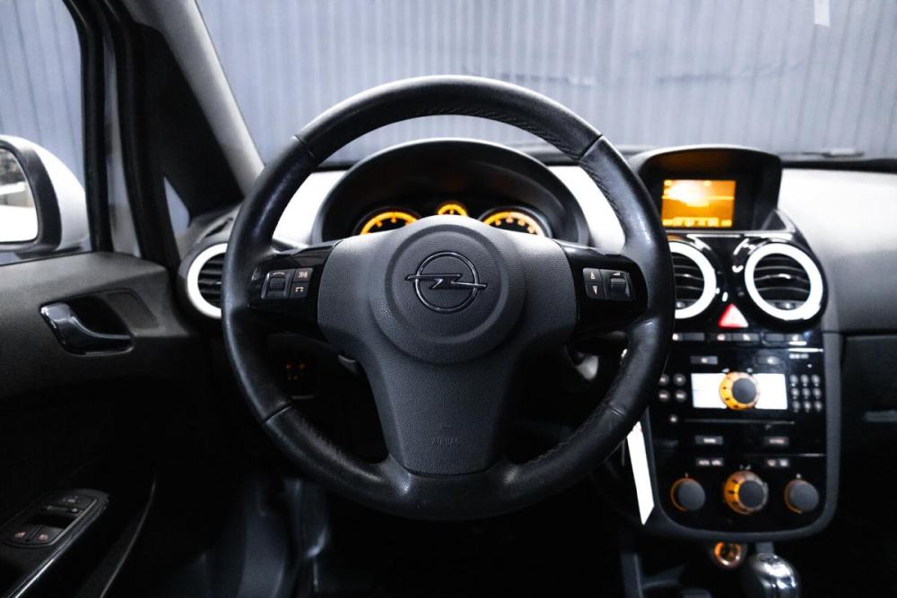 Opel Corsa D Рестайлинг II Тюмень  - изображение 15
