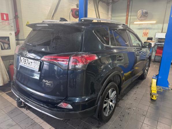 Toyota RAV4 IV (XA40) Рестайлинг с пробегом 2016 года, цена 2 249 000 рублей, 123511 км, внедорожник, Автокод Объявления