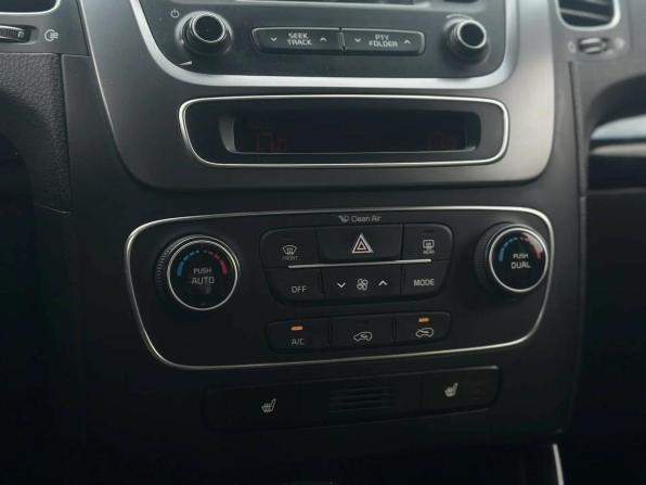 Kia Sorento II Рестайлинг с пробегом 2013 года, цена 1 445 000 рублей, 211000 км, внедорожник, Автокод Объявления