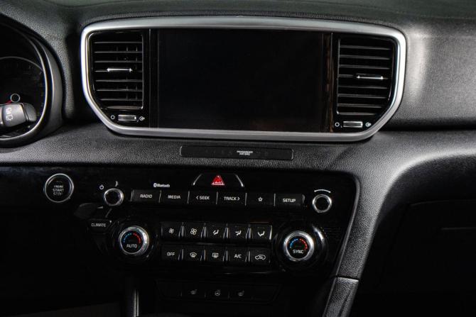 Kia Sportage IV Рестайлинг с пробегом 2021 года, цена 2 589 000 рублей, 205000 км, внедорожник, Автокод Объявления