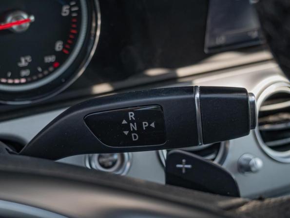 Mercedes-Benz E-Класс V (W213 S213 C238) с пробегом 2018 года, цена 2 200 000 рублей, 278572 км, седан, Автокод Объявления