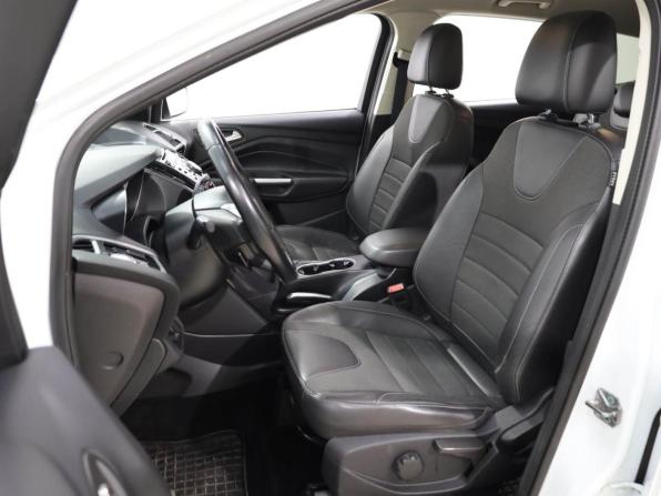 Ford Kuga II с пробегом 2015 года, цена 1 299 000 рублей, 181588 км, внедорожник, Автокод Объявления