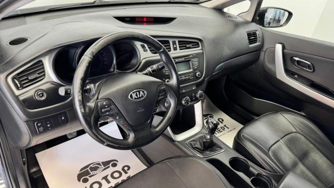 Kia Ceed II с пробегом 2014 года, цена 1 039 000 рублей, 120000 км, хэтчбек, Автокод Объявления