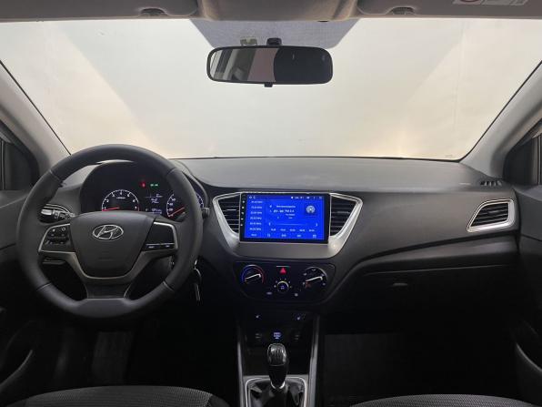 Hyundai Solaris II с пробегом 2019 года, цена 1 160 000 рублей, 189167 км, седан, Автокод Объявления