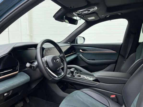 Geely Monjaro I с пробегом 2023 года, цена 3 295 000 рублей, 44000 км, внедорожник, Автокод Объявления