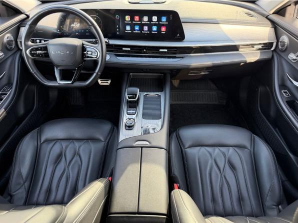 Chery Arrizo 8 с пробегом 2024 года, цена 1 900 000 рублей, 39248 км, седан, Автокод Объявления