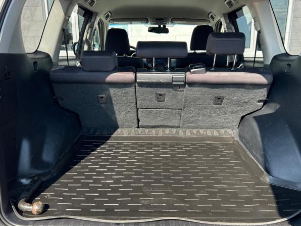 Toyota Land Cruiser Prado 150 Series Рестайлинг 1 с пробегом 2015 года, цена 3 850 000 рублей, 125013 км, внедорожник, Автокод Объявления
