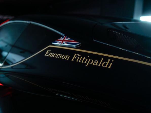 Lotus Emira с пробегом 2023 года, цена 15 000 000 рублей, 3646 км, купе, Автокод Объявления