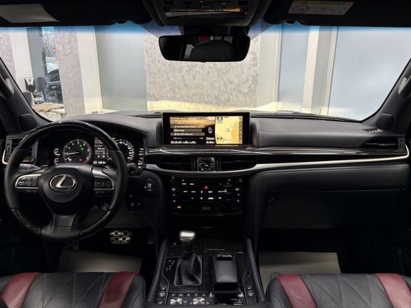 Lexus LX III Рестайлинг 2 с пробегом 2021 года, цена 11 750 000 рублей, 65539 км, внедорожник, Автокод Объявления