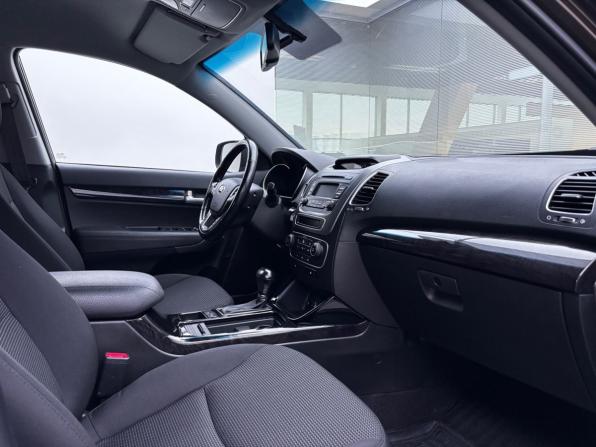 Kia Sorento II Рестайлинг с пробегом 2019 года, цена 2 089 000 рублей, 119588 км, внедорожник, Автокод Объявления