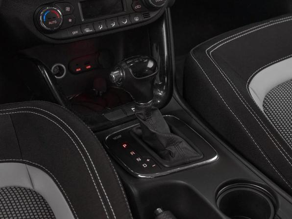 Kia Ceed II с пробегом 2013 года, цена 949 000 рублей, 171300 км, хэтчбек, Автокод Объявления