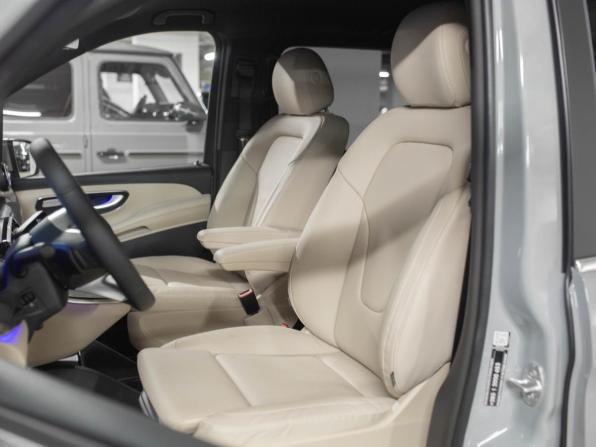 Новый Mercedes-Benz V-Класс III (W447) Рестайлинг 2 2026 года, цена 15 200 000 рублей, минивэн, Автокод Объявления