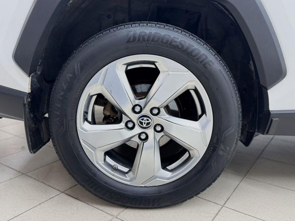 Toyota RAV4 V (XA50) с пробегом 2022 года, цена 3 225 000 рублей, 103579 км, внедорожник, Автокод Объявления
