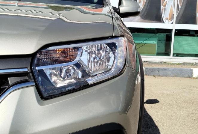 Renault Logan II Рестайлинг с пробегом 2021 года, цена 1 590 000 рублей, 24685 км, седан, Автокод Объявления
