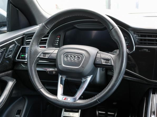 Audi Q8 I (4M) с пробегом 2019 года, цена 5 398 000 рублей, 114748 км, внедорожник, Автокод Объявления