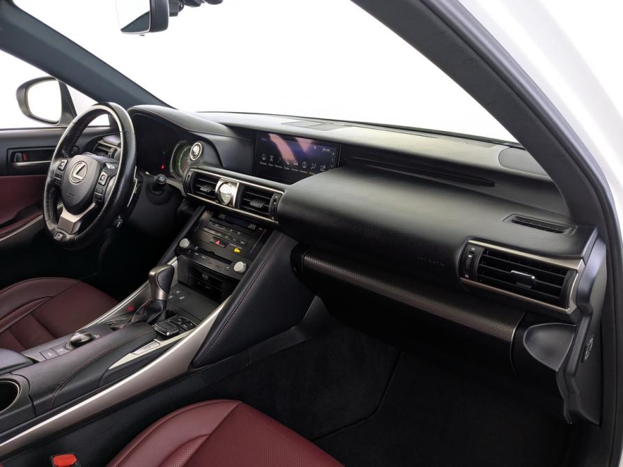 Lexus IS III Рестайлинг Москва  - изображение 25