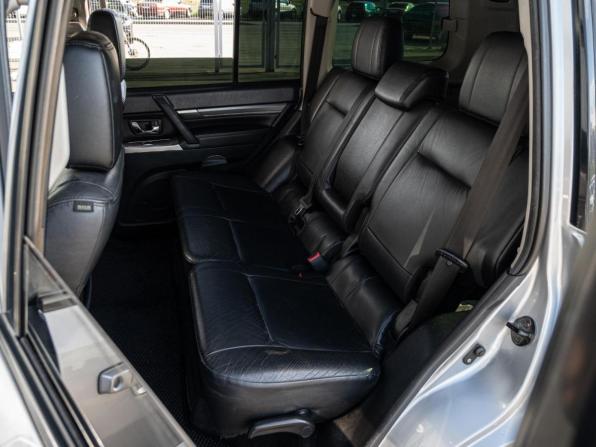 Mitsubishi Pajero IV Рестайлинг 1 с пробегом 2011 года, цена 2 050 000 рублей, 266699 км, внедорожник, Автокод Объявления