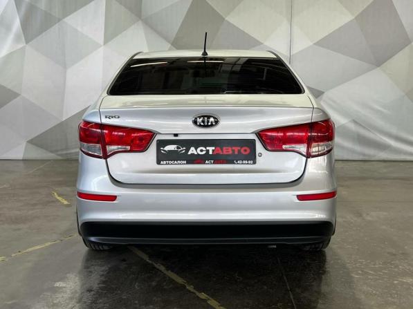 Kia Rio III Рестайлинг с пробегом 2016 года, цена 1 100 000 рублей, 93279 км, седан, Автокод Объявления