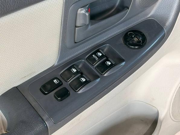 Kia Cerato I с пробегом 2006 года, цена 350 000 рублей, 396000 км, хэтчбек, Автокод Объявления