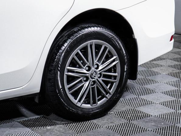 Toyota Corolla XI (E160 E170 E180) Рестайлинг 1 с пробегом 2017 года, цена 1 780 000 рублей, 89792 км, седан, Автокод Объявления