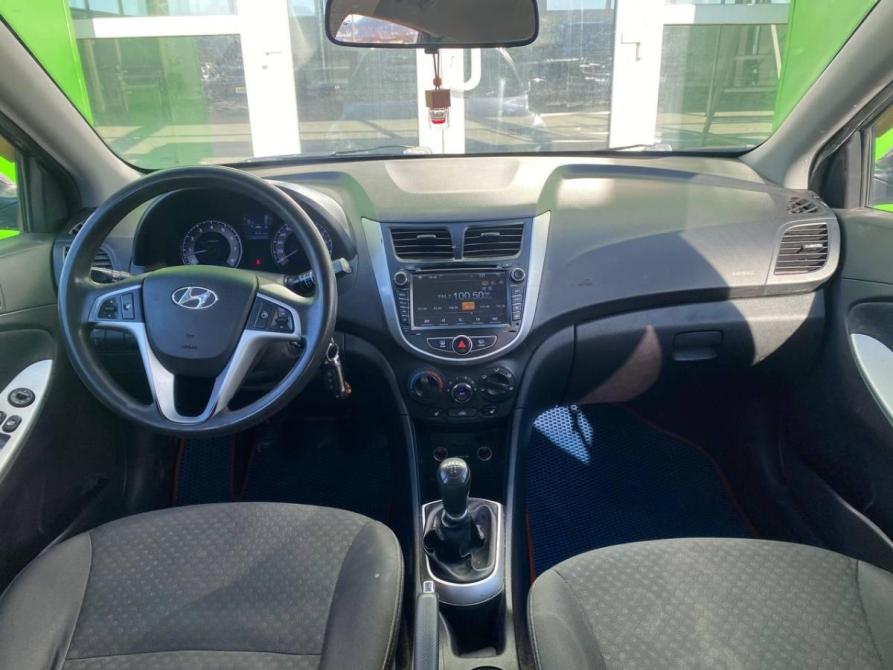 Hyundai Solaris I Санкт-Петербург  - изображение 9