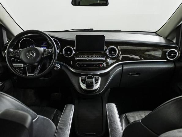 Mercedes-Benz V-Класс III (W447) с пробегом 2017 года, цена 2 899 000 рублей, 359791 км, минивэн, Автокод Объявления