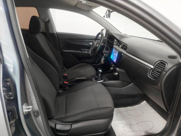Kia Rio IV с пробегом 2017 года, цена 1 176 700 рублей, 136397 км, седан, Автокод Объявления